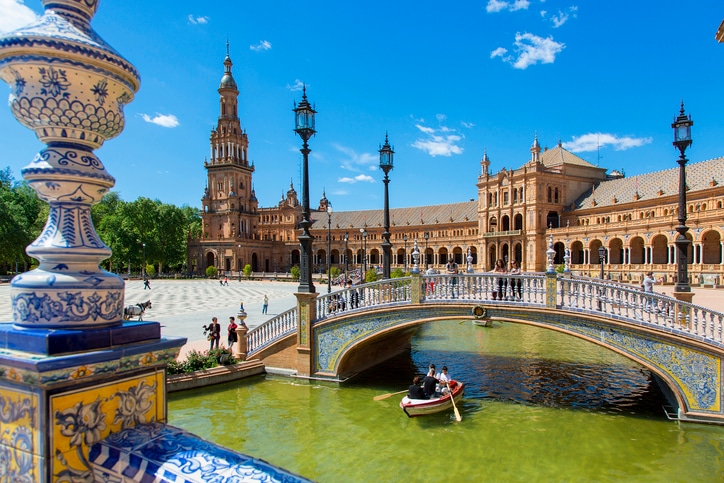 Spanish Road Trips | Avis Rent a Car Spanish Road Trips | Avis Rent a Car